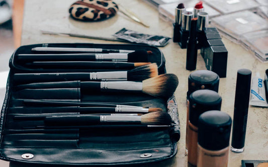 ¿Cómo se elaboran los cosméticos?