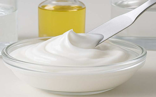 Potencia tus cremas y geles con Aquagel 55, el emulsificador ideal